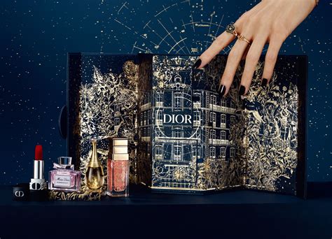 dior クリスマスコフレ 2021 チーク|ディオール（Dior）クリスマスコフレ2021予約情報や中身は？通 .